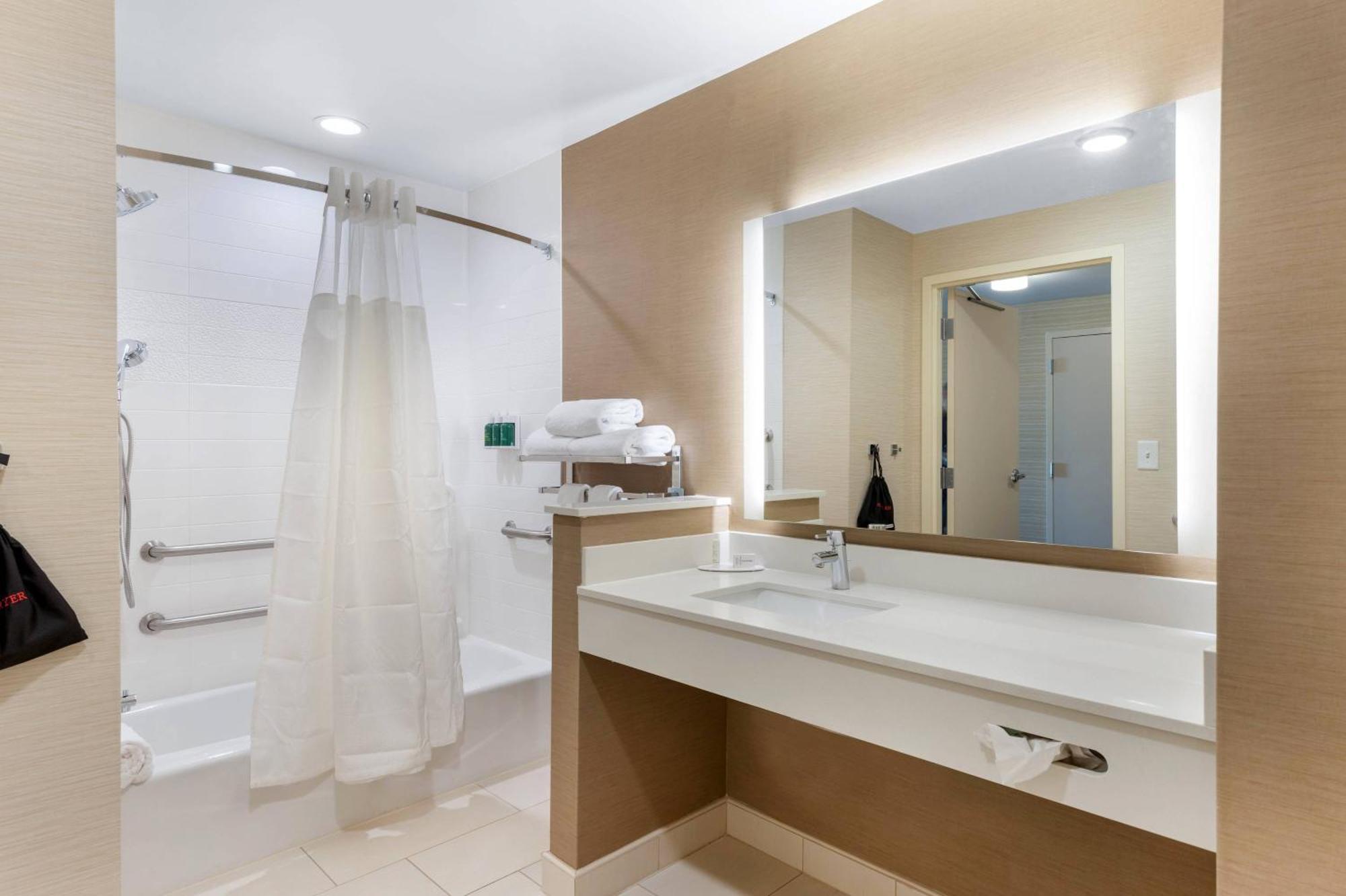 Fairfield Inn & Suites By Marriott Mebane Εξωτερικό φωτογραφία