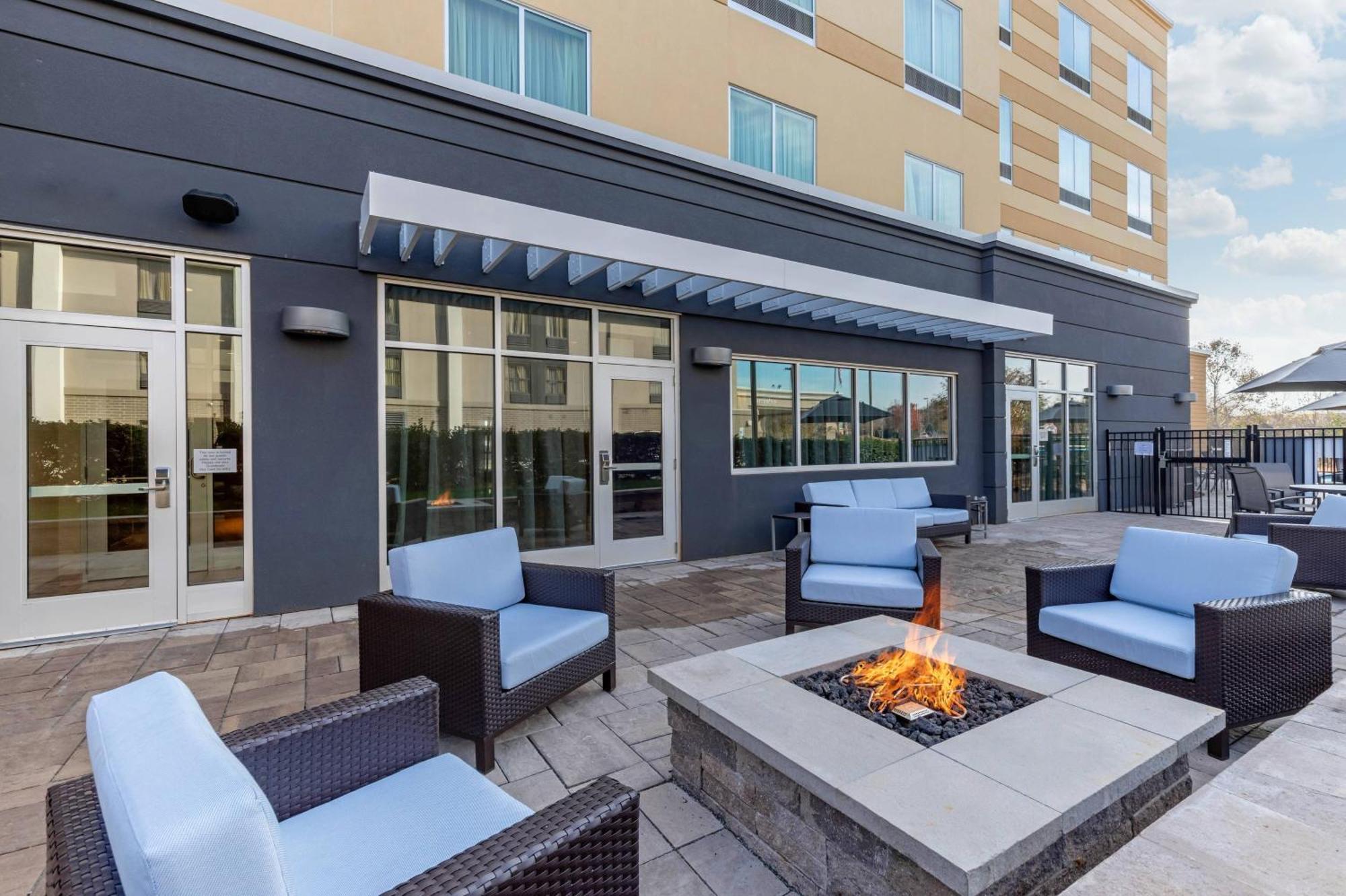 Fairfield Inn & Suites By Marriott Mebane Εξωτερικό φωτογραφία